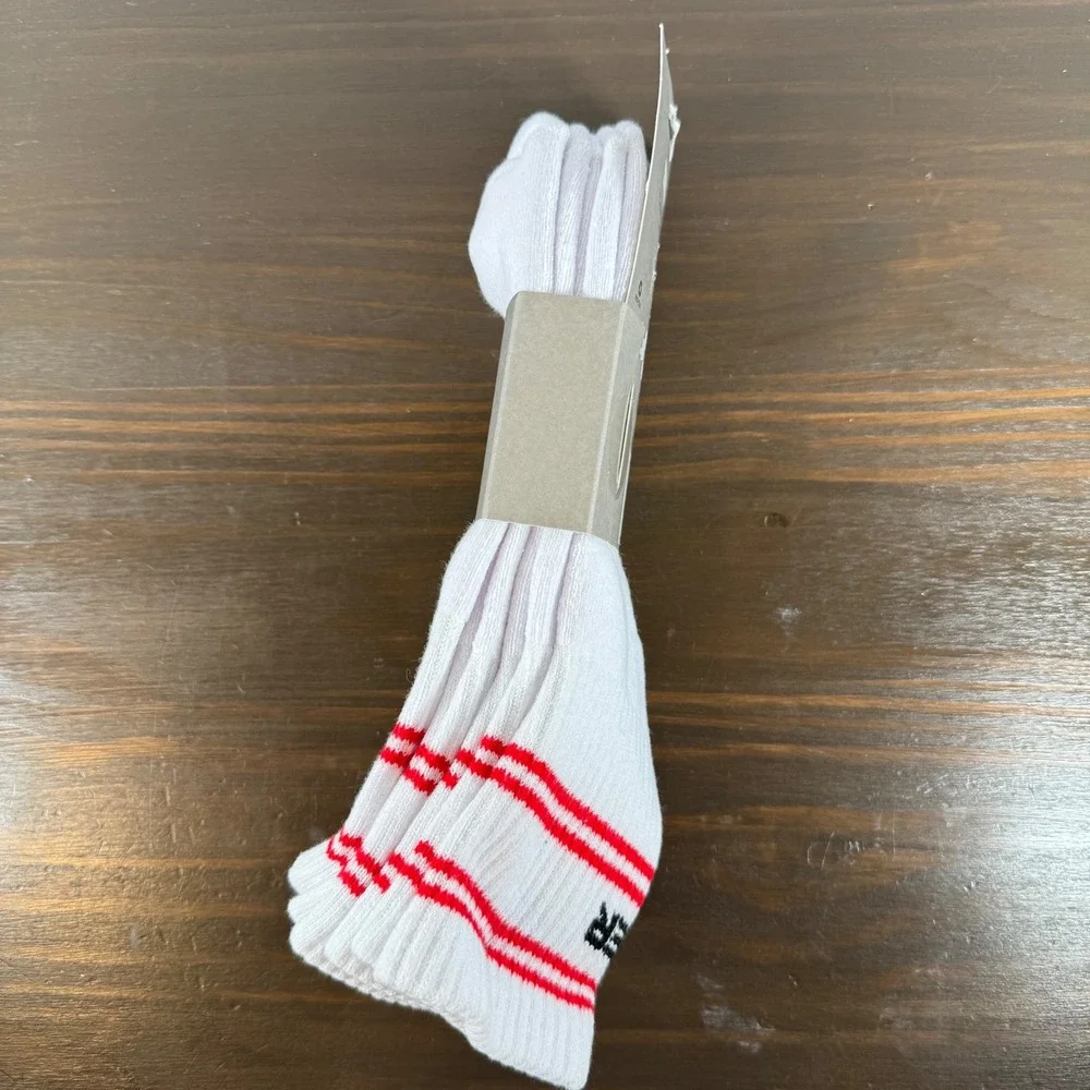 Hunter Shortie Crew Socks Women Shoe Size 4-10 White Red Stripe 3 Pairs New